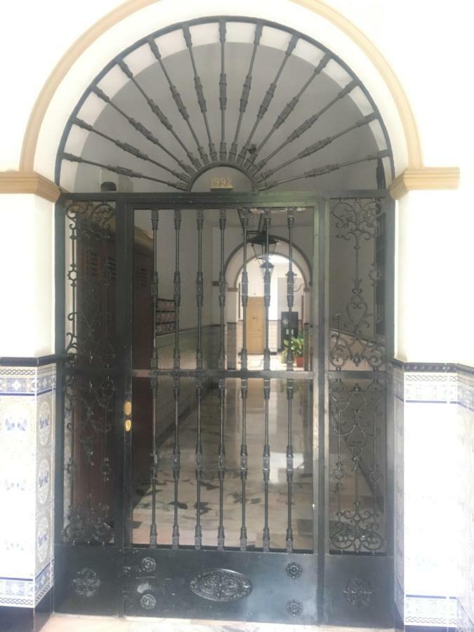 Hispalis Puerta Carmona Seville Ngoại thất bức ảnh